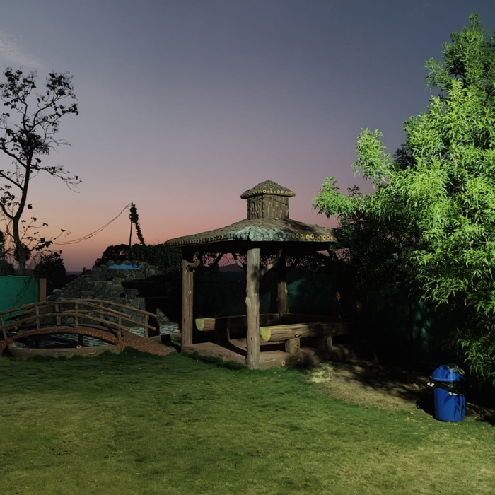 How Nature and Hospitality Work Together to Improve Mental Wellbeing